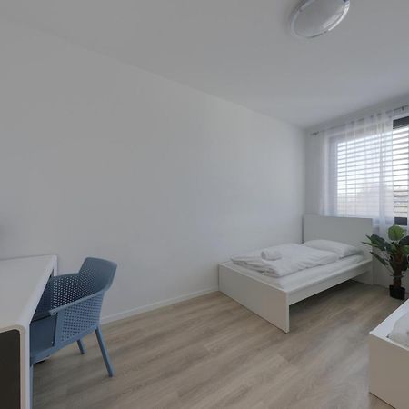 Bazova Apartment With Free Parking Bratislava Extérieur photo