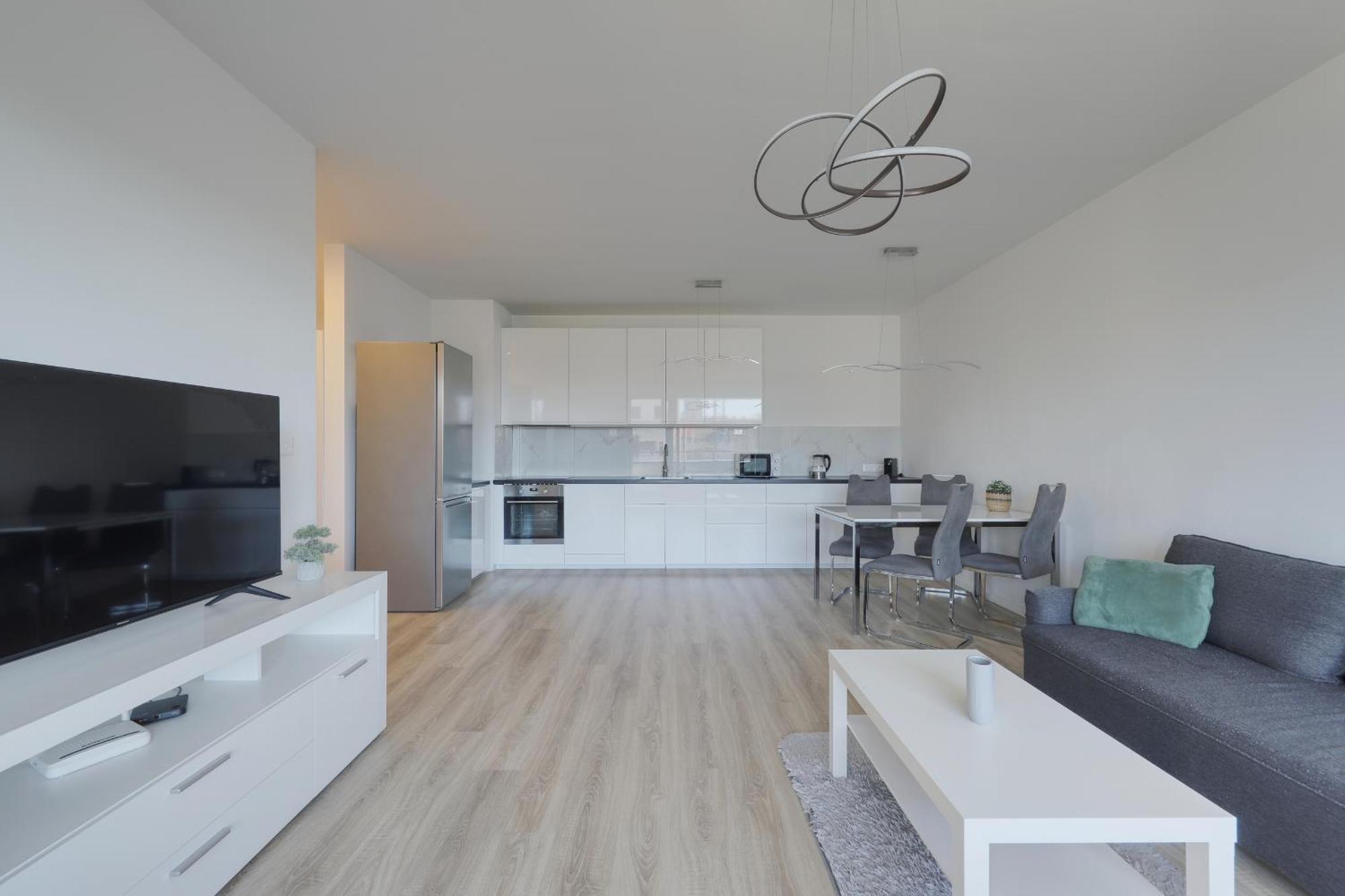 Bazova Apartment With Free Parking Bratislava Extérieur photo