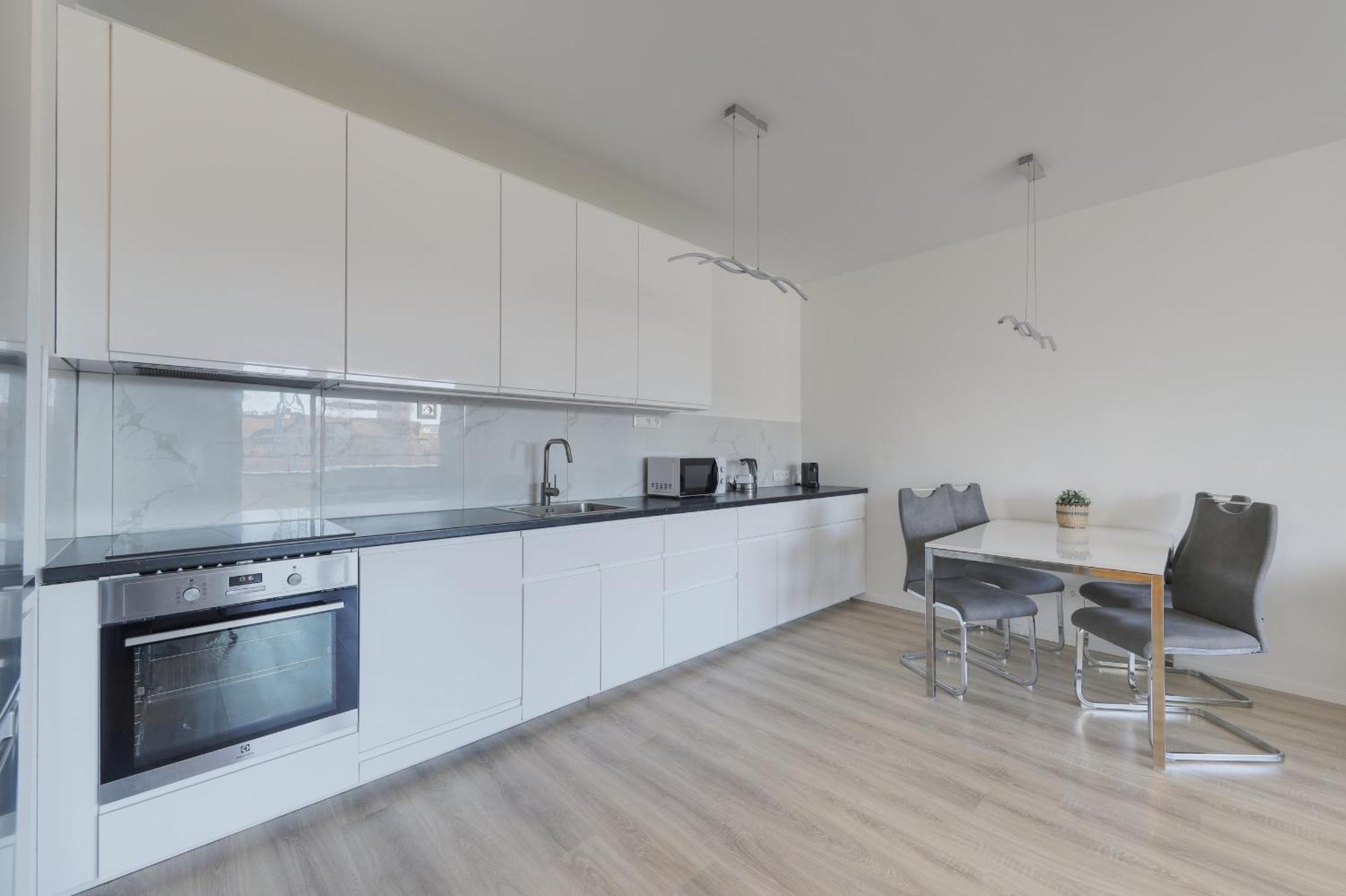 Bazova Apartment With Free Parking Bratislava Extérieur photo