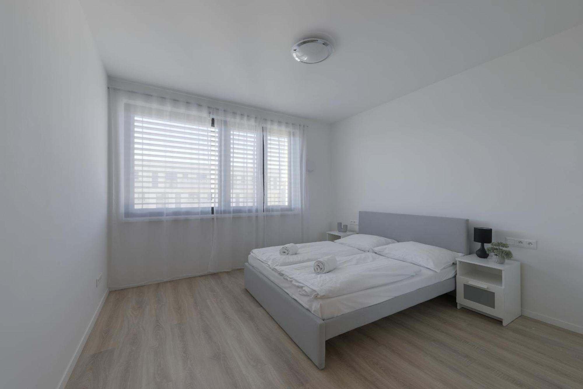Bazova Apartment With Free Parking Bratislava Extérieur photo