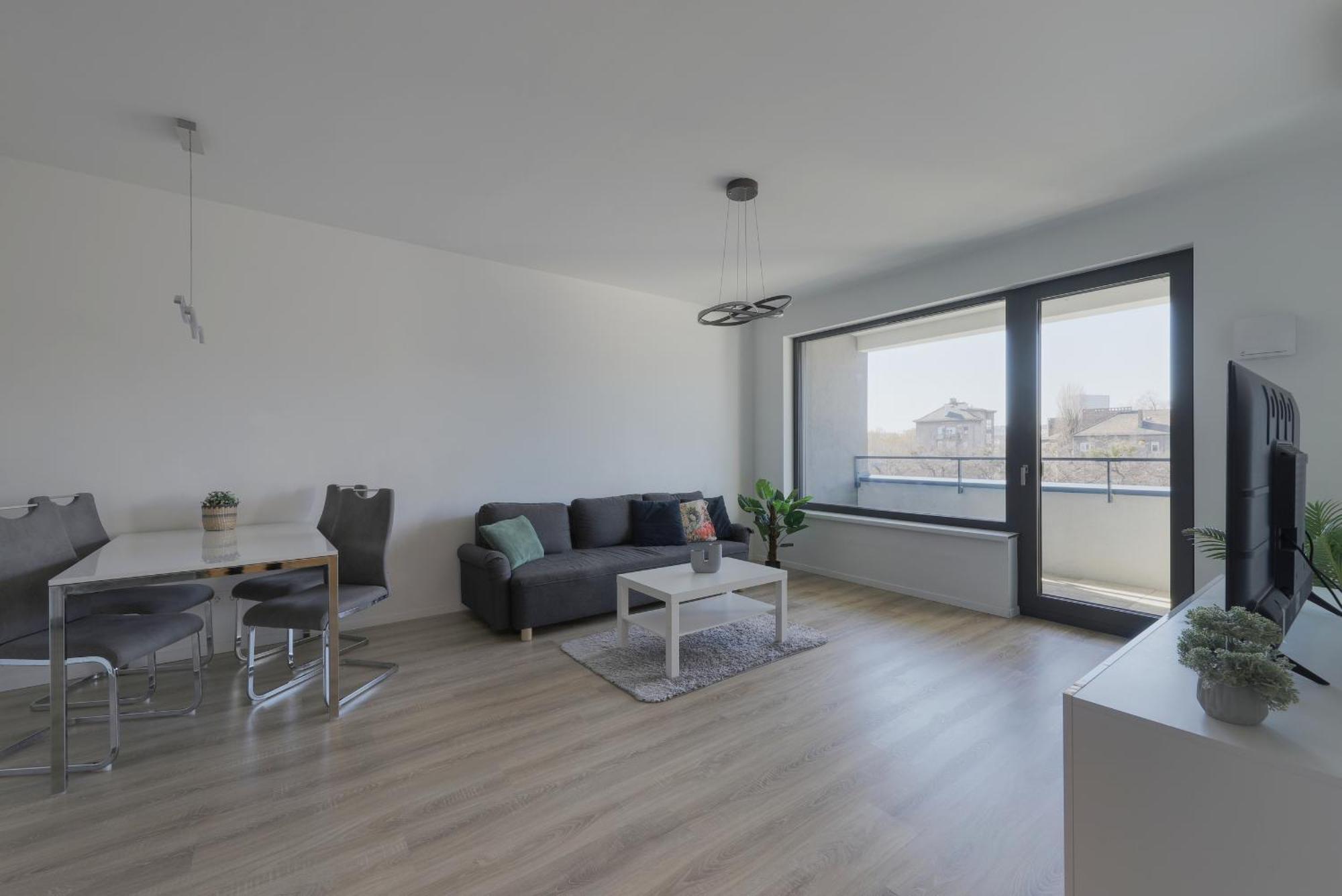 Bazova Apartment With Free Parking Bratislava Extérieur photo